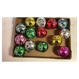 5 Vintage Bradford Unbreakable Plastic Round