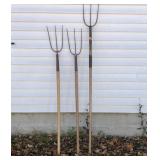 3 Prong Pitchfork Lot