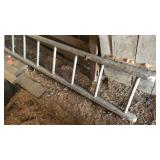 18ï¿½ Wooden Rung Hay Ladder