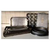 Metal Baking Lot  Pans Pie Plate Cake Pans Muffin