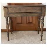 Antique Spinet Desk 36W 19D 33H with key