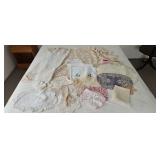 Vintage Crocheted Tablecloths Doilies