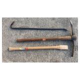 Pick / Pry Bar / Handle Lot