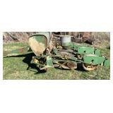 John Deere 494A Planter
