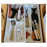 Contents of Drawer Measuring Spoon Mini Spatulas