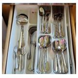 Oneida Community Silverware Contents in Drawer