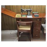 White Rotary Series 77 Sewing Machine w/ Cabinet