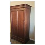 Broyhill Maison Lenoir Wardrobe W44 H76 D23