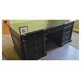 Broyhill Charlestowne Square Office Desk w/Glass