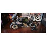 Harley-Davidson Racing VR1000 Die Cast Superbike