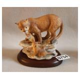 Homco Brown Bear ï¿½ Masterpiece Porcelain