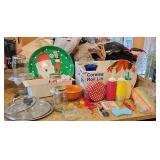 Kitchen Lot Glass Vases Pan Lids Caphalon Lid