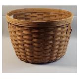 Longaberger 1985 Large Round Corn Apple Laundry