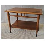 Lane Acclaim End Table Inlay MCM 28 x 21 x 19h