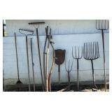 Antique Long Handle Tool Lot Pitch Fork Shovel