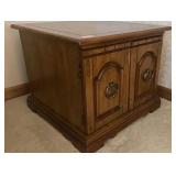 End Table W24 H20 D24