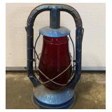 Dietz Monarch Lantern Red Globe *Chip in top of