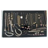Costume Jewelry Gold Silver Tone Necklace Lot