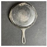 Griswold #6 Cast Iron Skillet 699 D Large Block