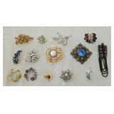 Vintage Costume Brooches Fur Clip