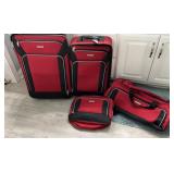 American Tourister Suitcase Set of 4