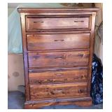 Contemporary Five Drawer Chest-of-Drawers W40
