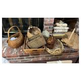 Basket Collection Lot