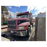 1999 MACK CH612 SINGLE AXLE