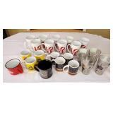 Love Philadelphia Mugs & US Landmark Glasses Colle