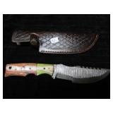 UNUSED DAMASCUS STEEL HUNTING KNIFE W/SHEATH
