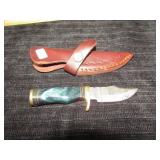 UNUSED DAMASCUS STEEL HUNTING KNIFE W/SHEATH