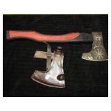 UNUSED DAMASCUS STEEL TOMAHAWK HATCHET