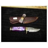 UNUSED DAMASCUS STEEL HUNTING KNIFE W/SHEATH