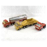 Lot with Misc. Vintage 1970