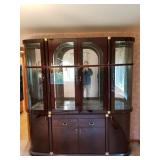 Beautiful Italian china cabinet with lustrous fini