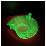 Antique Fenton Uranium glass double swan candy dis