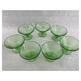 Assorted Vaseline glass ice cream cups, 7 in total