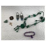 Lot with several pieces of natural stone jewelry