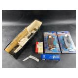 Lot with vintage Buck #525 (The Gent) nice new in