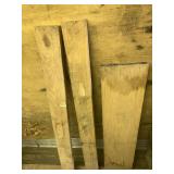 Lot with several planks of oak, longest is 43"