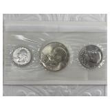 1976 Bicentennial silver unc. Coin set with quarte