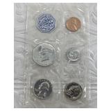 1965 P Unc. Coin set with 90% silver Kennedy half