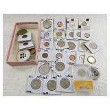 Large lot of assorted US coins:  2001 P, two toned