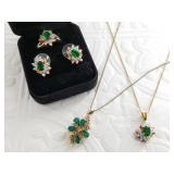 Jewelry set with rings, earrings and 2 necklaces,