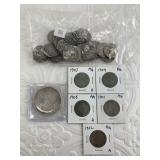 Lot with a 1921 S Morgan silver dollar, 5 Liberty
