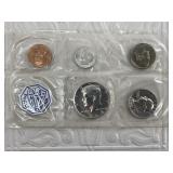 1964 P Unc. Coin set with 90% silver Kennedy half