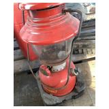 Vintage Coleman kerosene lamp in hard sided case N