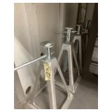 Set of 4 threaded travel trailer stabilizing jacks