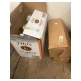 Mixed lot with nautical rope, automotive fluids, v