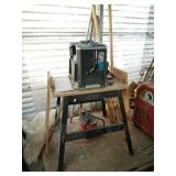 Delta model 22-560 Wood planer 12.5" x 6"  set on